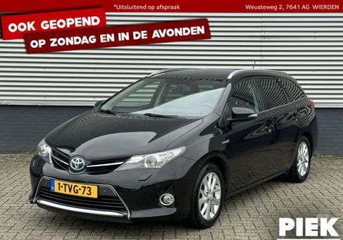 Toyota Auris, 2014