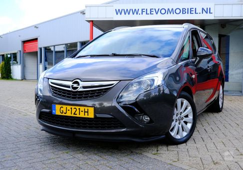 Opel Zafira Tourer, 2015