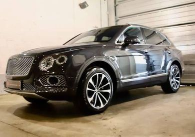 Bentley Bentayga, 2017