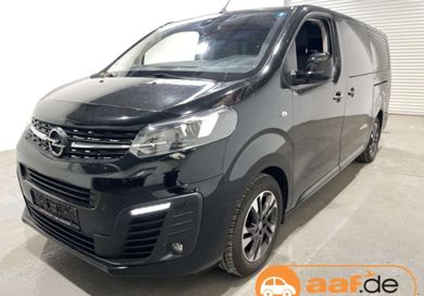 Opel Zafira, 2022