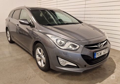 Hyundai i40, 2012