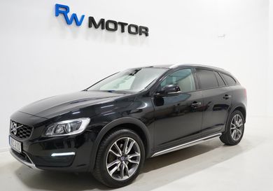 Volvo V60 Cross Country, 2018