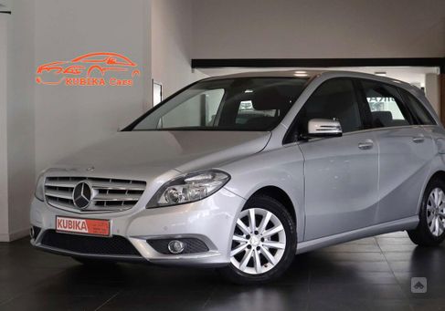 Mercedes-Benz A Klasė, 2013