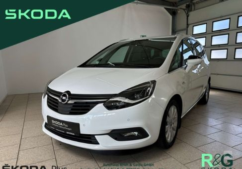 Opel Zafira, 2018