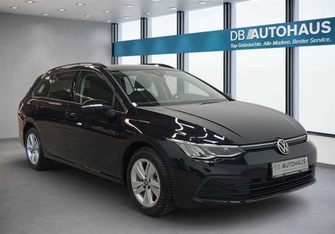 Volkswagen Golf, 2022