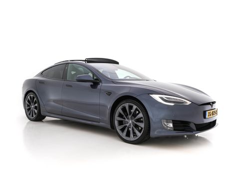 Tesla Model S, 2018