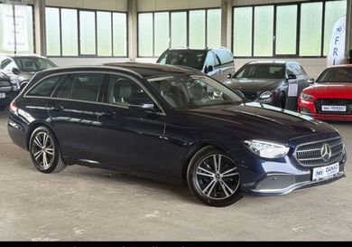 Mercedes-Benz E 220, 2021