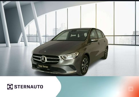 Mercedes-Benz B 180, 2020