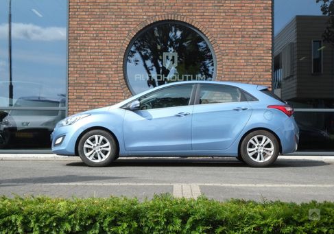 Hyundai i30, 2013