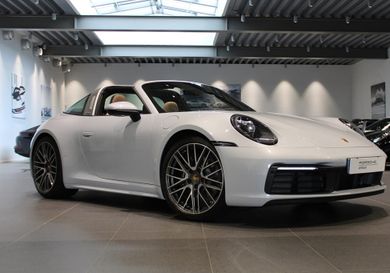Porsche 911, 2024