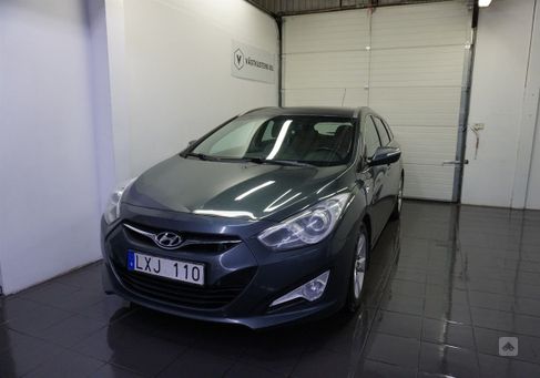 Hyundai i40, 2012