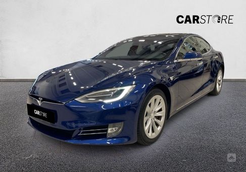 Tesla Model S, 2018