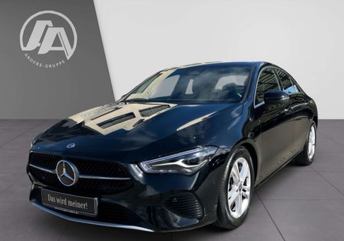 Mercedes-Benz CLA 200, 2024 2