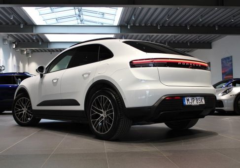 Porsche Macan, 2025