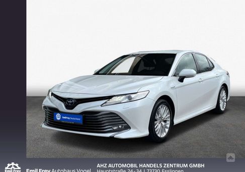 Toyota Camry, 2019