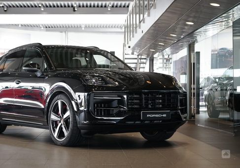 Porsche Cayenne, 2024