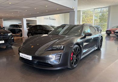 Porsche Taycan, 2023