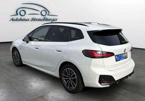 BMW 218, 2024 3