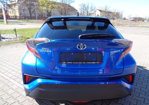Toyota C-HR, 2018