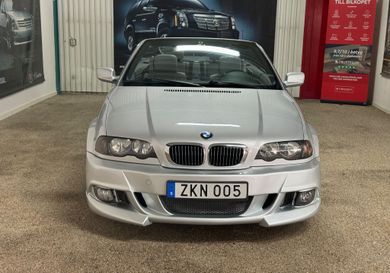 BMW 323, 2000