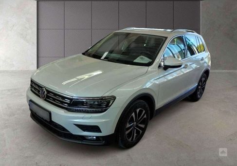 Volkswagen Tiguan, 2020