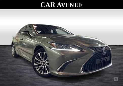 Lexus ES, 2020