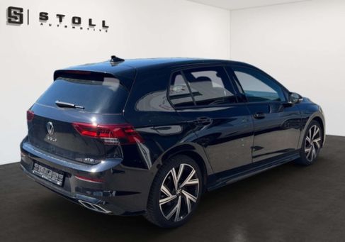 Volkswagen Golf, 2023