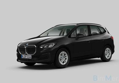 BMW 216, 2025